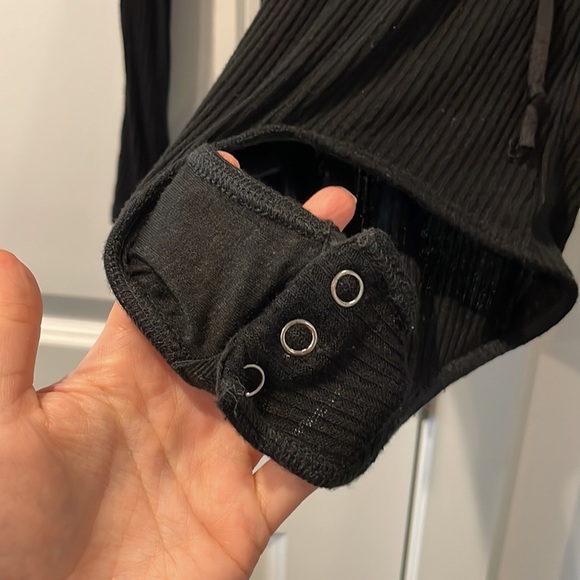 Like NEW! Project Social T Los Angeles Bodysuit Size Small - Picture 4 of 7